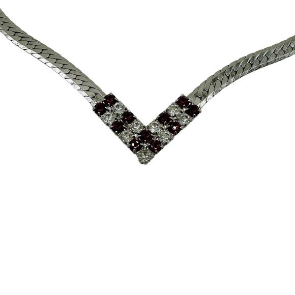 Silver Tone Flat Chain Arrow Pendent Rhinestone Amethyst Necklace - Picture 4 of 6